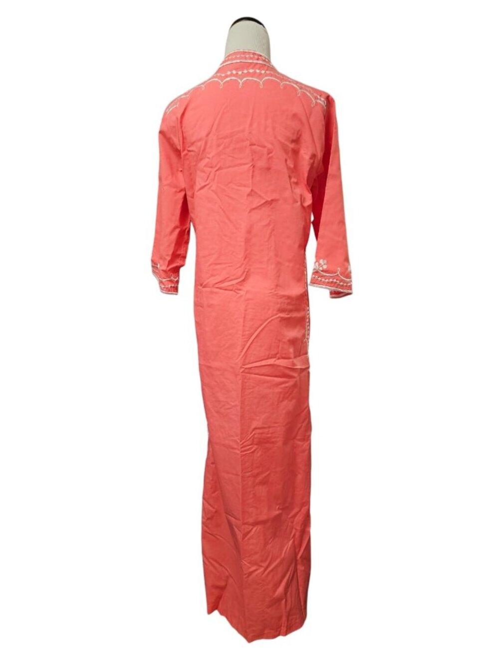 60s - 70s Caro of Honolulu embroidered kaftan dress . size 10 . Philippine made - Picture 9 of 16